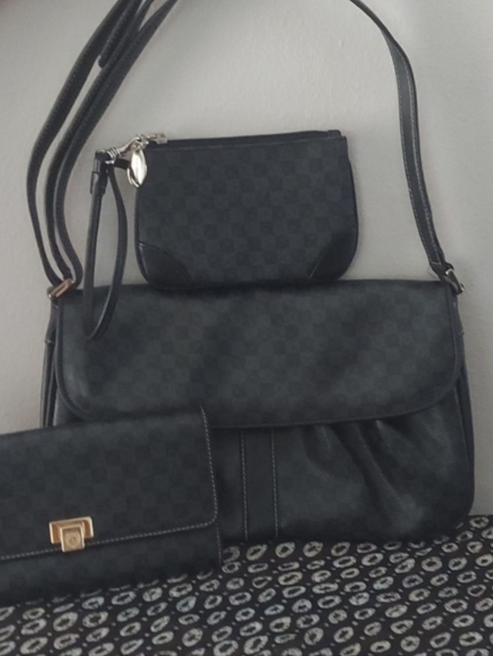 LIZ CLAIBORNE 1998 Vintage & Retired Heritage Envelope Bag & Wallet 3 Pc Set